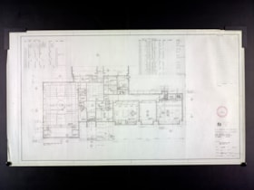 Aile de l'entrée principale, plan du rez-de-chaussée / Main Entrance Wing, Main Floor Plan thumbnail